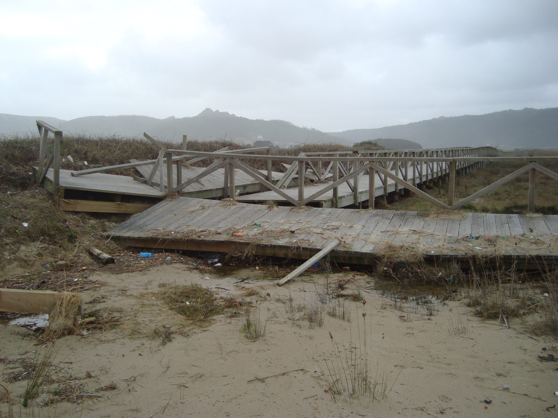Playa de Traba. Avería en los accesos