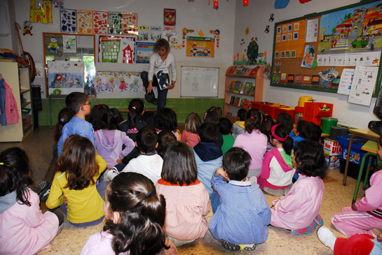 La profesora de inglés en plena actuación