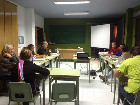 Los participantes en el seminario debaten sobre una de las experiencias presentadas