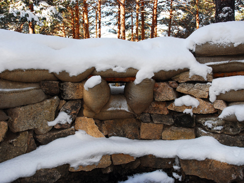 Interior del pozo de tirador con nieve