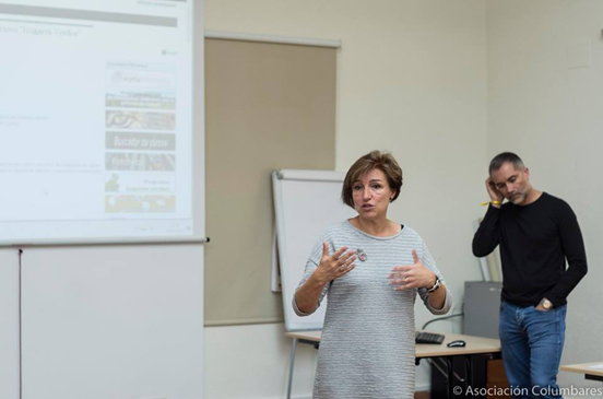 Ester Bueno y Sera Huertas en la presentación de las Jornadas