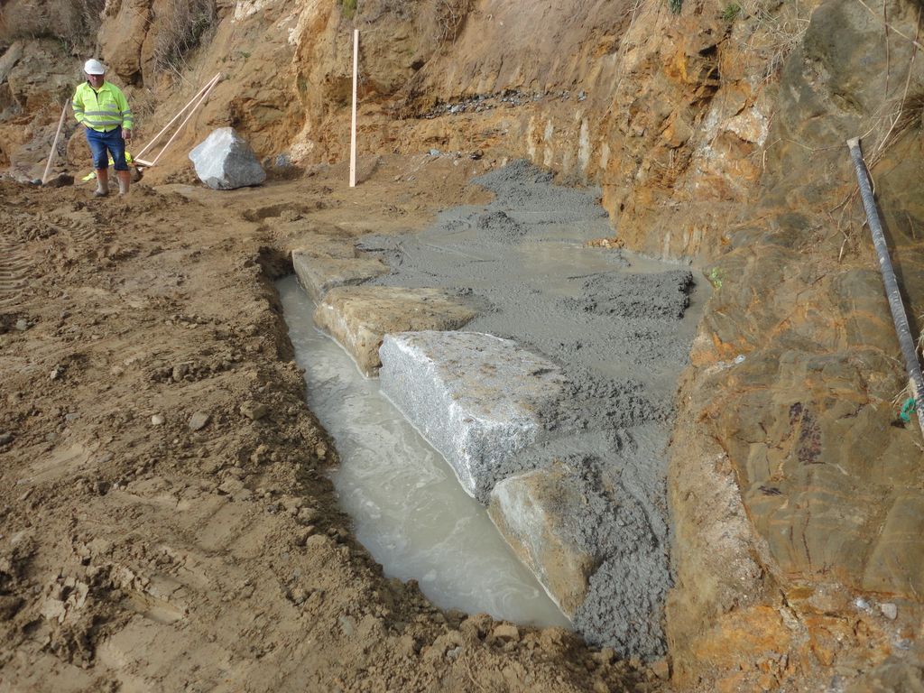 Acondicionamiento de taludes de la playa de O Vilar (T.M.  de Ferrol). Durante las obras