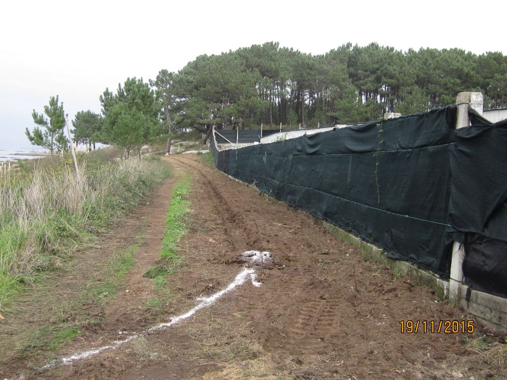 Conexión entre Punta Moreiras y la playa de Area das Pipas (T.M. de O Grove). Durante las obras