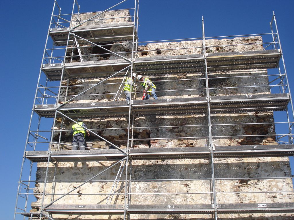 Torre de la Sal (Casares) (Durante las obras)