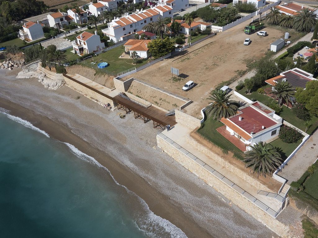 Mantenimiento de la costa. Benicarló (Después de las obras)