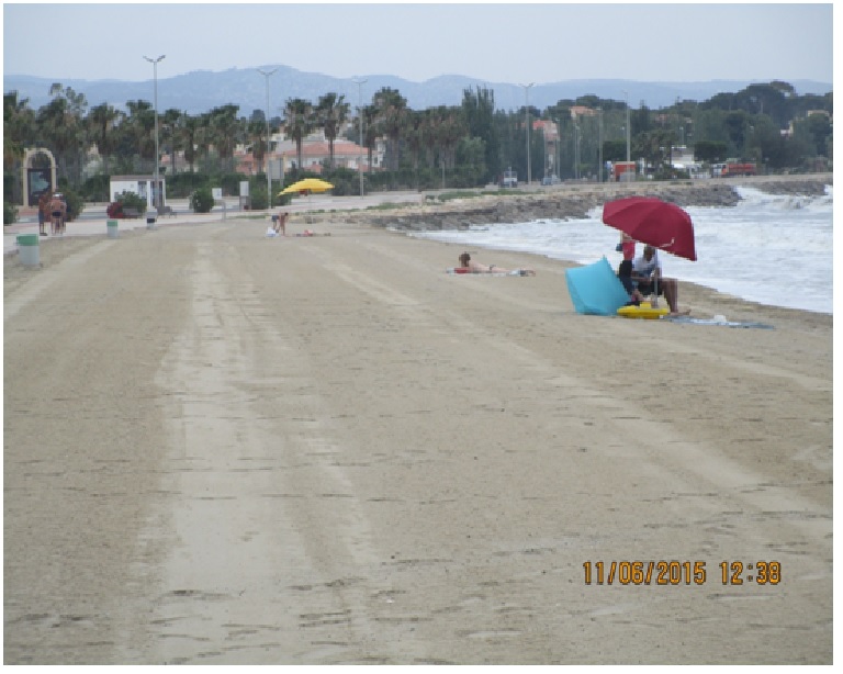 Después. Playa l'Arenal en l'Ampolla