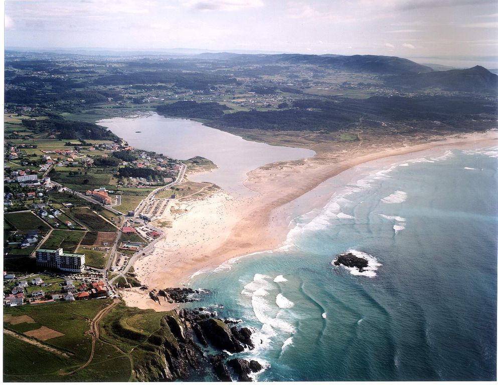 Después. Entorno laguna A Frouxeira