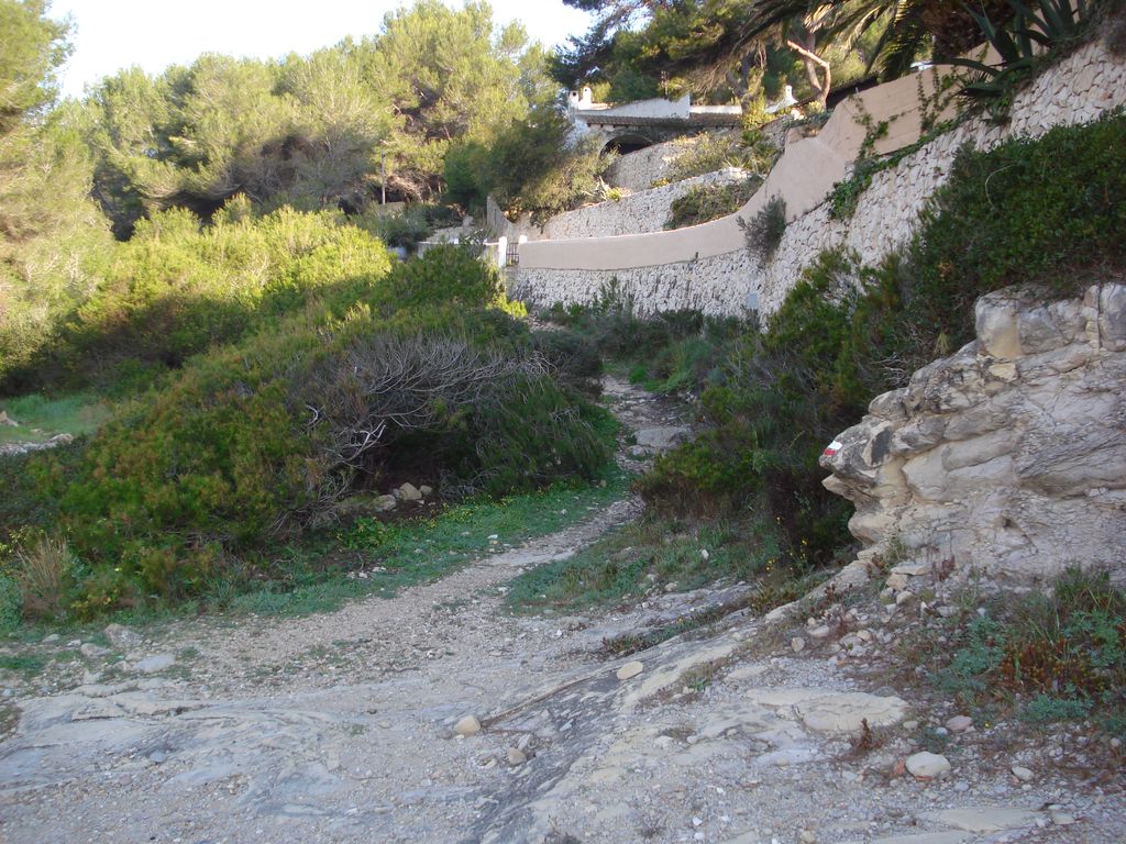 Actuaciones en la cala Llobella (antes)