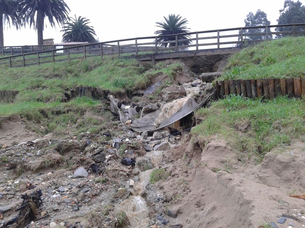 Reparaciones varias Playa Ver en Pontedeume (Antes de las obras)