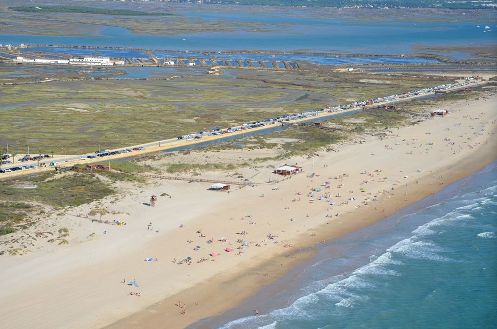 Playa de Camposoto. Después de las obras