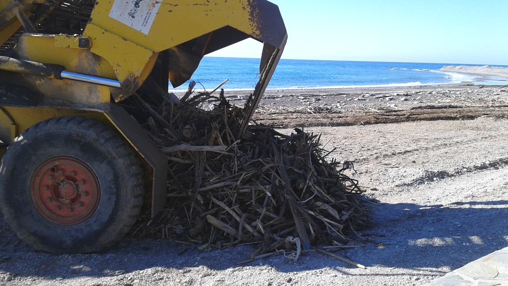 Conservación y mantenimiento 2015 (Durante las obras). Carchuna, T.M. Motril