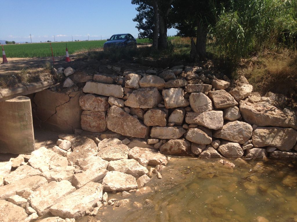 Reconstrucción de paso superior sobre canal de desagüe, en el término municipal de Deltebre (Después de las obras)