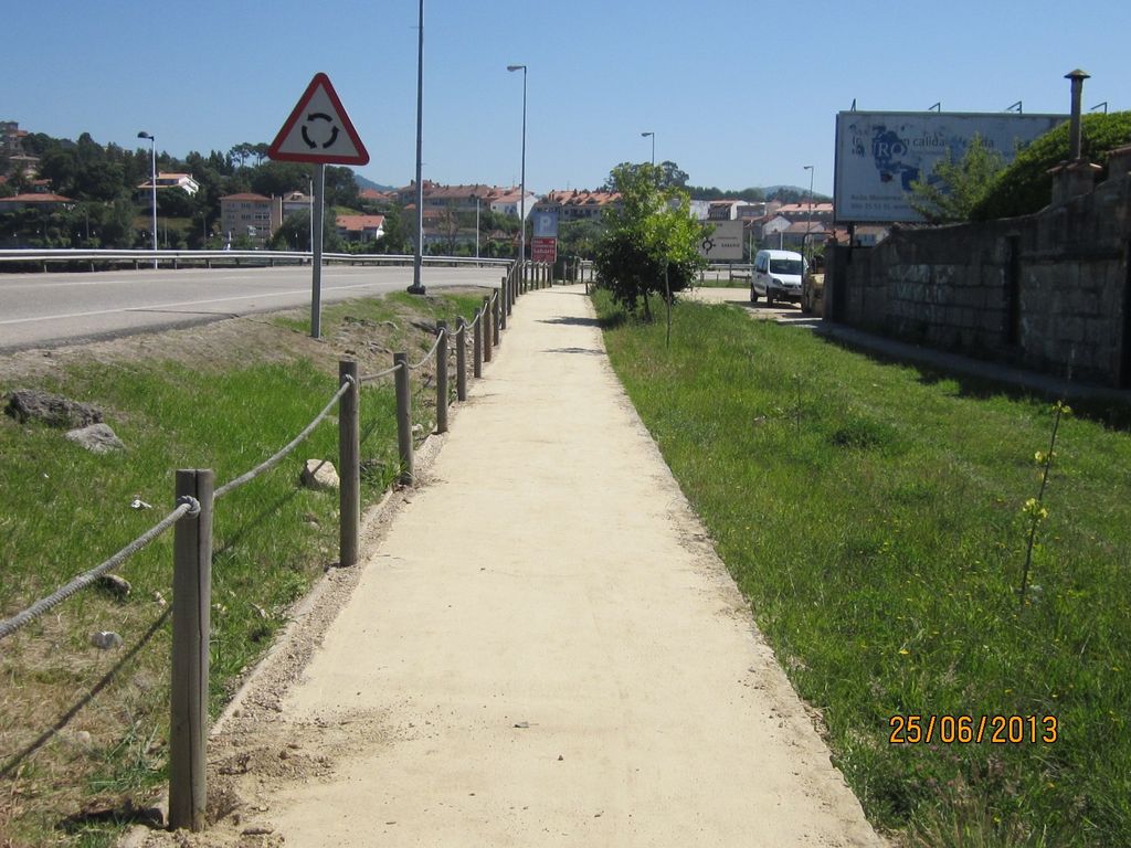 Senda en A Foz (T.M.  de Baiona). Después de las obras