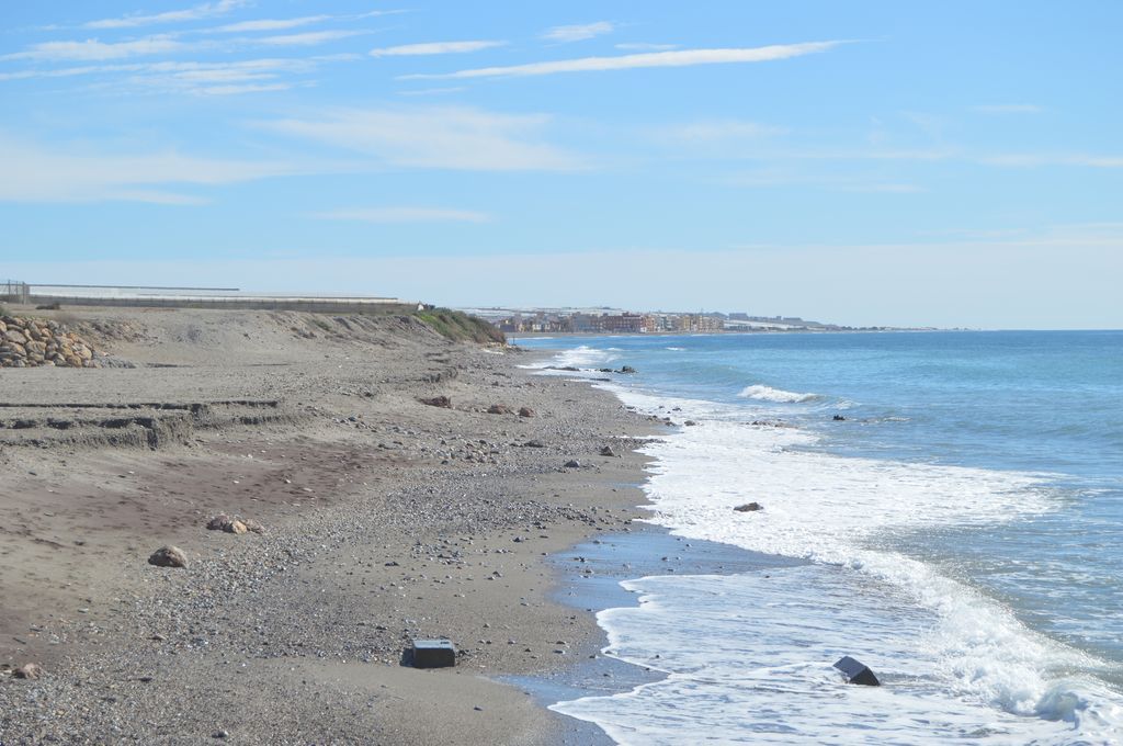 Playa de Las Cuevecillas-Balerma (Antes de las obras)