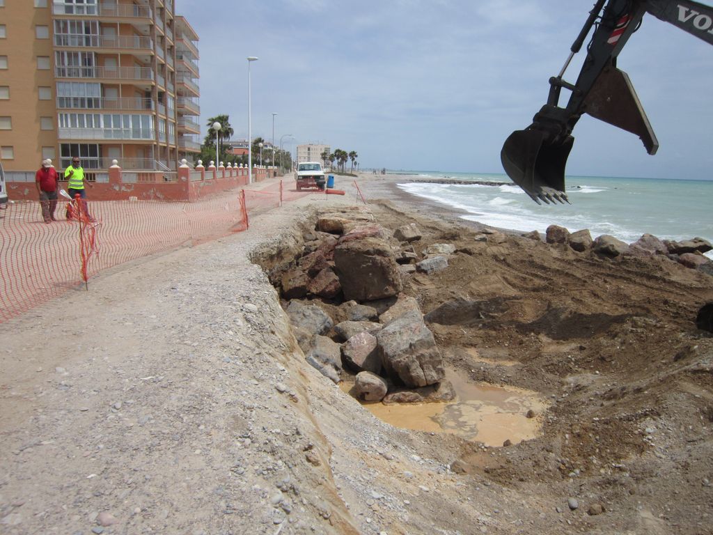 Mantenimiento y conservación de la costa de Castellón (Nules) - Durante de las obras