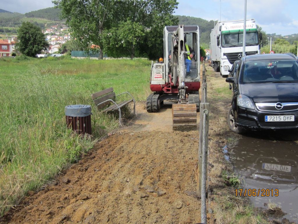 Senda en A Foz (T.M.  de Baiona). Durante las obras