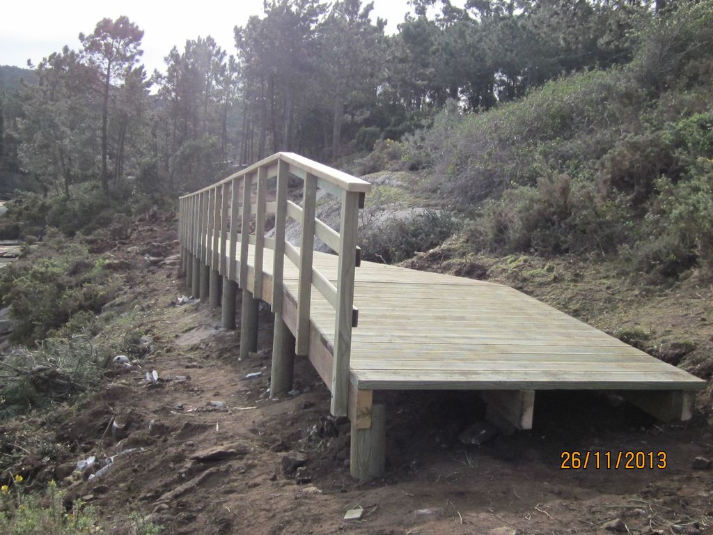 Senda litoral en la ensenada de O Esteiro (T.M. de O Grove). Durante las obras