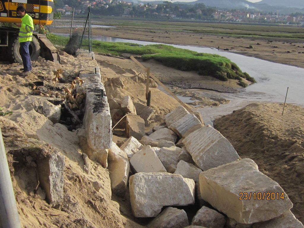 Camping de Baiona (T.M. de Baiona). Durante las obras