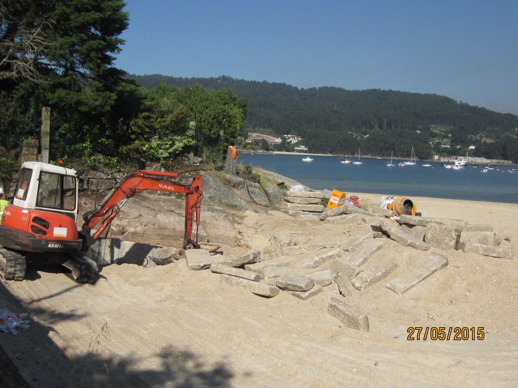 Senda de conexión entre Vilariño y Aldán (T.M. de Cangas). Durante las obras