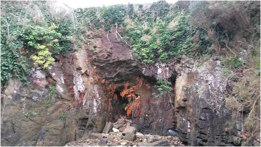 Protección y estabilización de taludes en la senda de Cabana (T.M. de Cabana de Bergantiños). Antes de las obras