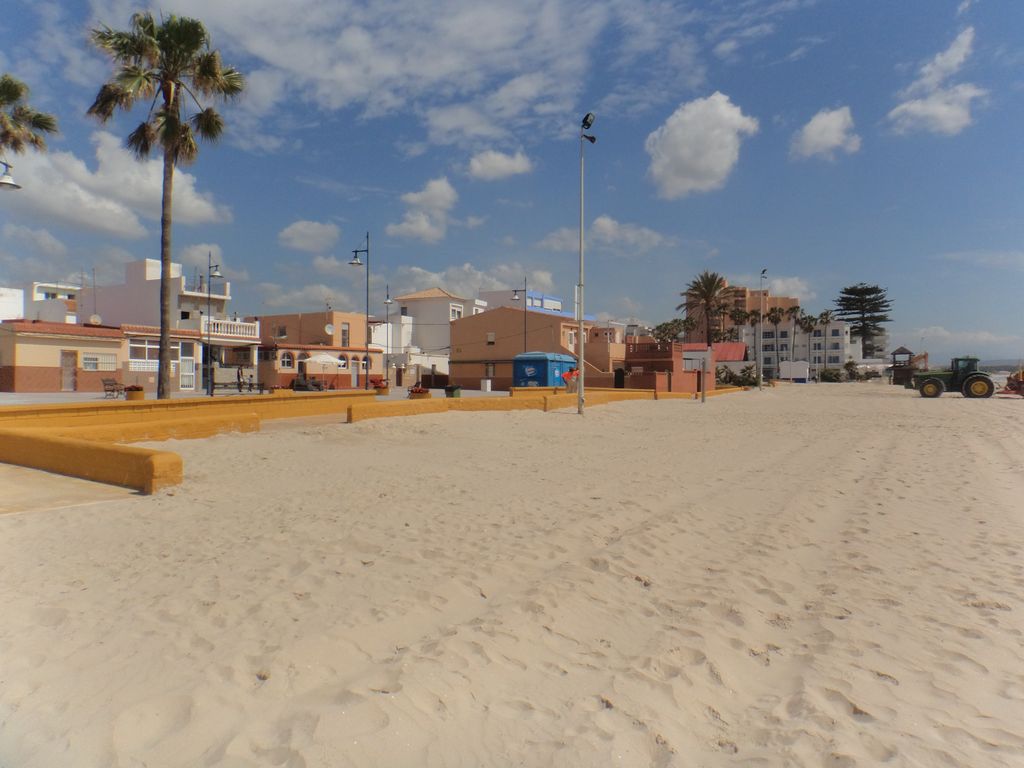 Playa del Rinconcillo. Después de las obras