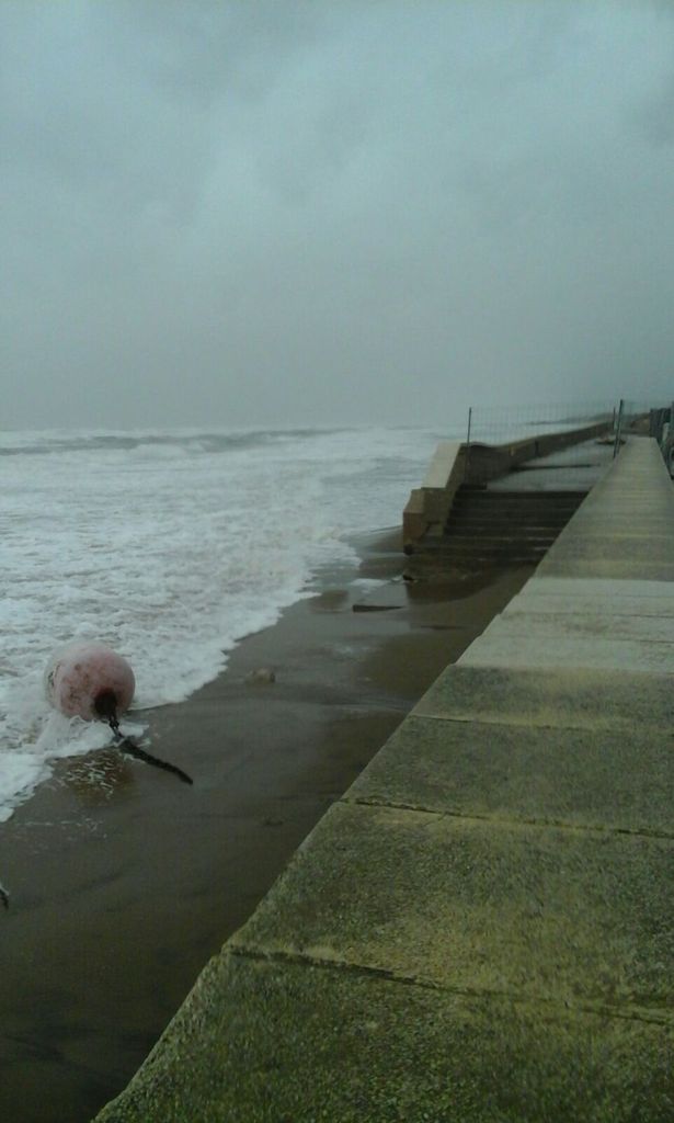 Playa de la Garrofera. Antes de las obras 