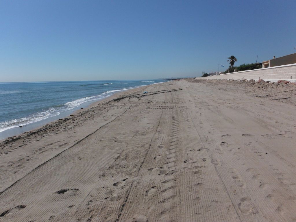 Playa de la Garrofera. Después de las obras 